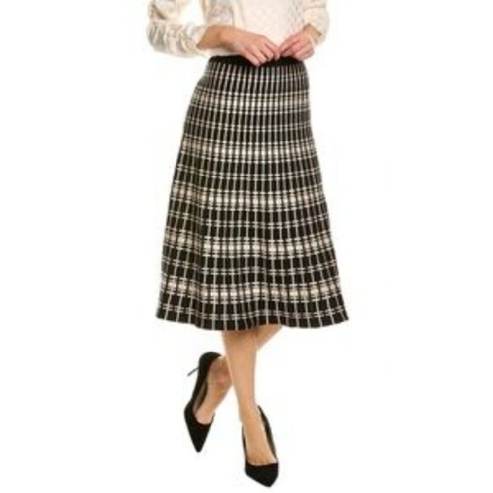 Max Studio Knit Large NWT Black Beige Pleated Midi A Line Sweater‎ Skirt